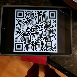 Meet your Posher, Daniella